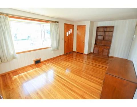 94 Cobb Ave, Chicopee, MA 01013 photo 16