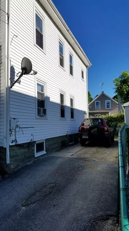 87-89 Maple St, Attleboro, MA 02703 photo 5