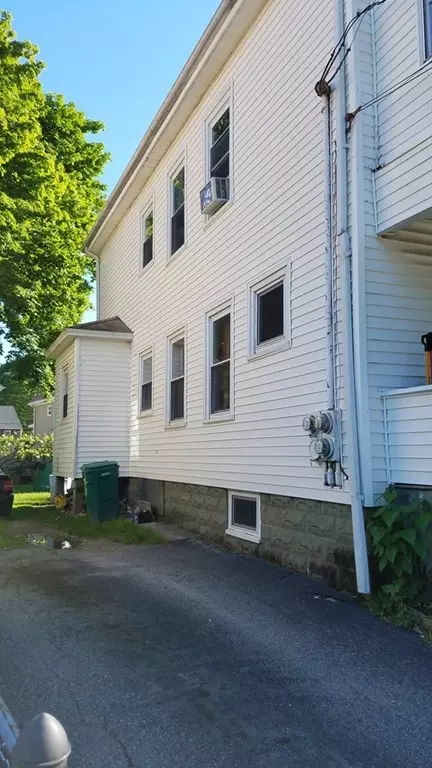 87-89 Maple St, Attleboro, MA 02703 photo 4