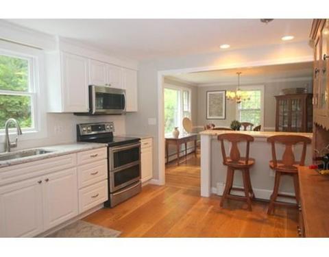 35 Stagecoach, Hingham, MA 02043 photo 3