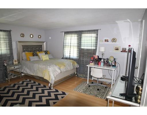 208 Euclid Ave, Springfield, MA 01108 photo 18