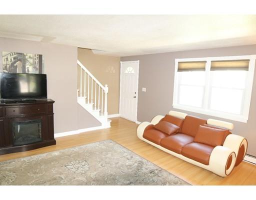 208 Euclid Ave, Springfield, MA 01108 photo 5