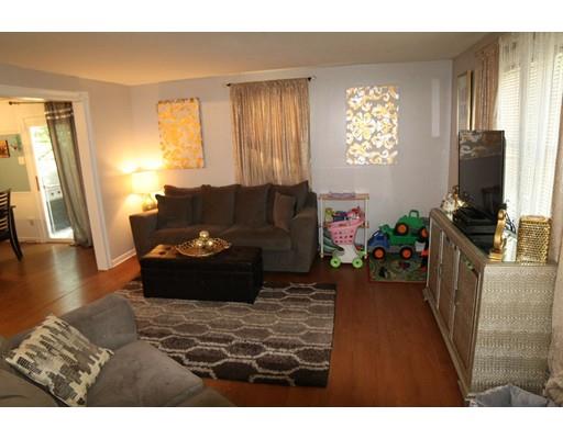 208 Euclid Ave, Springfield, MA 01108 photo 14