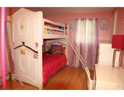 208 Euclid Ave, Springfield, MA 01108 photo 20
