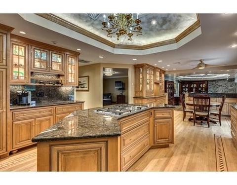 18 Treetops Ln, Danvers, MA 01923 photo 8