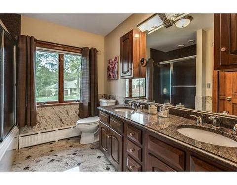 18 Treetops Ln, Danvers, MA 01923 photo 20