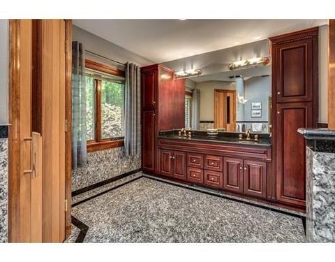 18 Treetops Ln, Danvers, MA 01923 photo 15