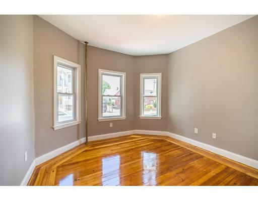 6 Chatham Rd, Everett, MA 02149 photo 4