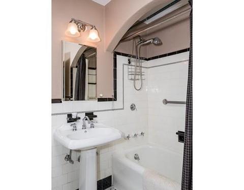 134 Cunningham St, Springfield, MA 01107 photo 11