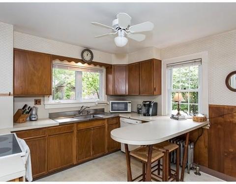 134 Cunningham St, Springfield, MA 01107 photo 20