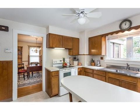 134 Cunningham St, Springfield, MA 01107 photo 19