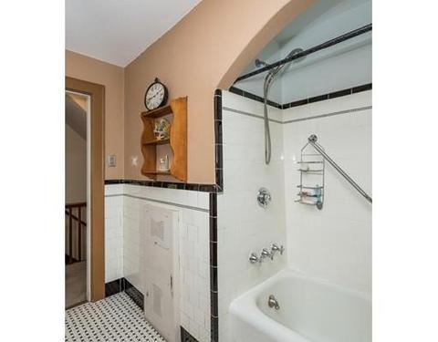 134 Cunningham St, Springfield, MA 01107 photo 23