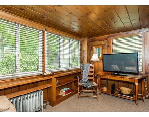 134 Cunningham St, Springfield, MA 01107 photo 18
