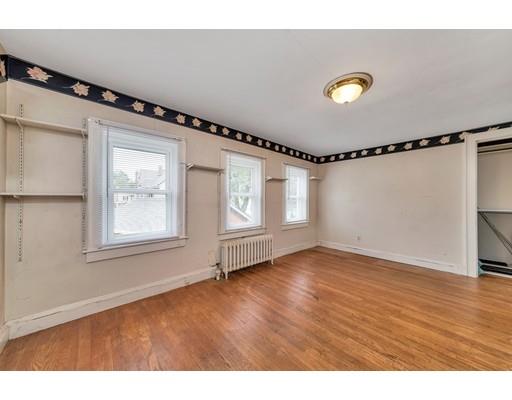 11 Blake St, Springfield, MA 01108 photo 17