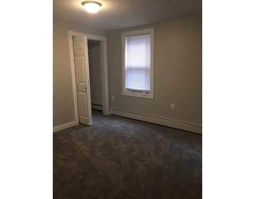17 Newton St, Woonsocket, RI 02895 photo 10