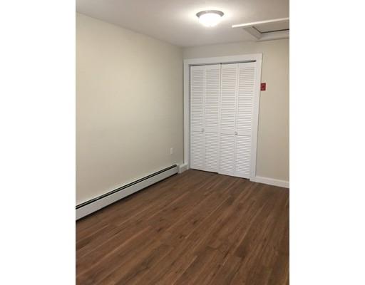 17 Newton St, Woonsocket, RI 02895 photo 7