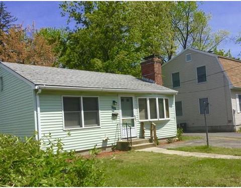 237 Savoy Ave, Springfield, MA 01104 photo 3