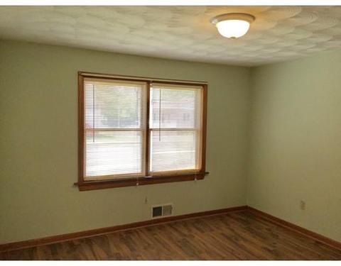 237 Savoy Ave, Springfield, MA 01104 photo 18