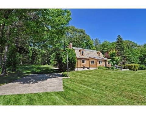 527 Douglas Hook Rd, Chepachet, RI 02814 photo 8