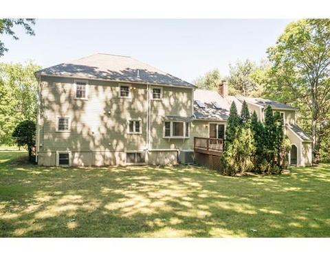 4 Concetta Cir, Acton, MA 01720 photo 4