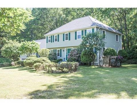 4 Concetta Cir, Acton, MA 01720 photo 1