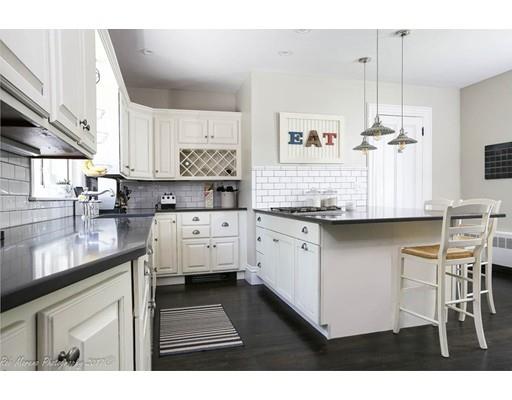 14 Putnam St, Danvers, MA 01923 photo 7
