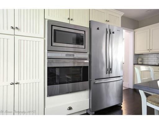 14 Putnam St, Danvers, MA 01923 photo 6