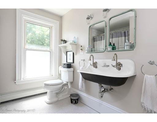 14 Putnam St, Danvers, MA 01923 photo 21