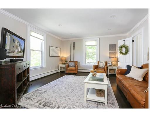 14 Putnam St, Danvers, MA 01923 photo 9