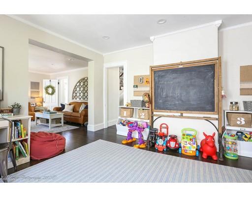 14 Putnam St, Danvers, MA 01923 photo 12