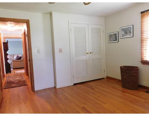 6 Crestview Dr, West Springfield, MA 01089 photo 18