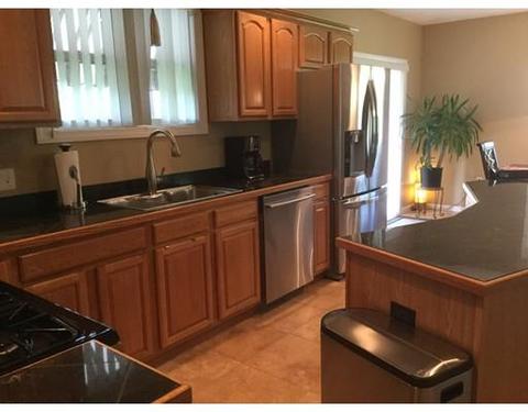 21 Slate Rd, Chicopee, MA 01020 photo 4