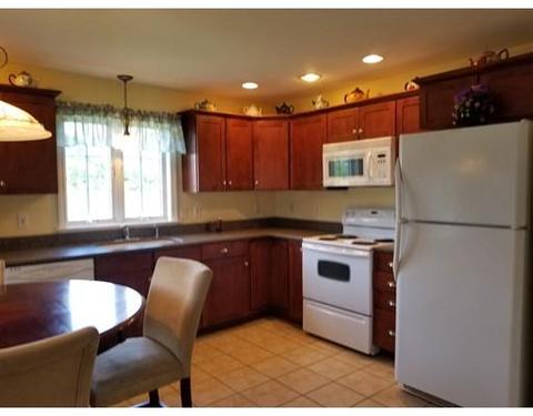 6 Deerfield Dr E #A, Webster, MA 01570 photo 4