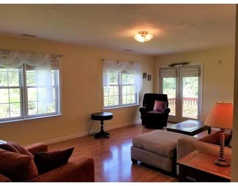 6 Deerfield Dr E #A, Webster, MA 01570 photo 5