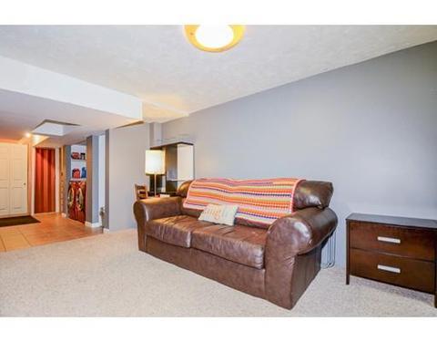 73 Ledgecrest Dr, Worcester, MA 01603 photo 25