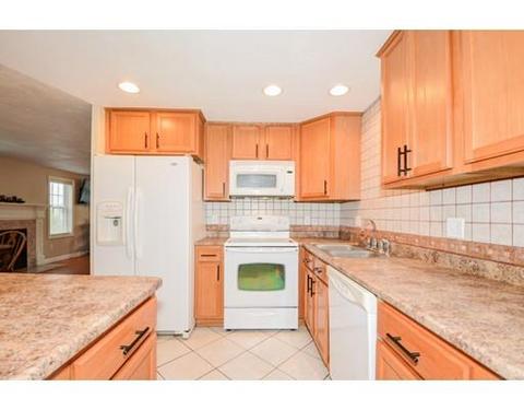 73 Ledgecrest Dr, Worcester, MA 01603 photo 12