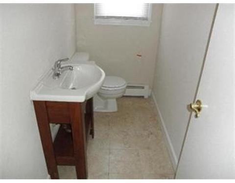 107 Kent Rd, Springfield, MA 01129 photo 11