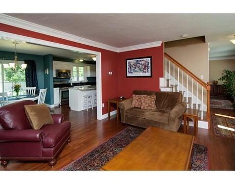 294 Simons Narrows Rd, Mashpee, MA 02649 photo 4