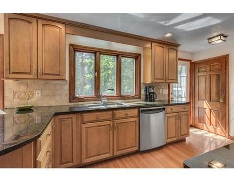 32 Tuttle Dr, Acton, MA 01720 photo 9