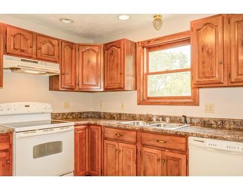 23 Fielding St, Worcester, MA 01603 photo 13