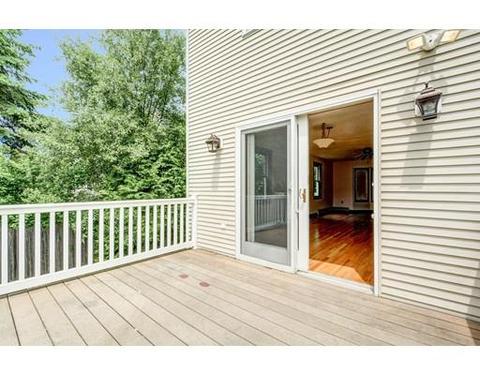 23 Fielding St, Worcester, MA 01603 photo 16