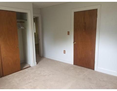 16 Franklin St, Danvers, MA 01923 photo 8
