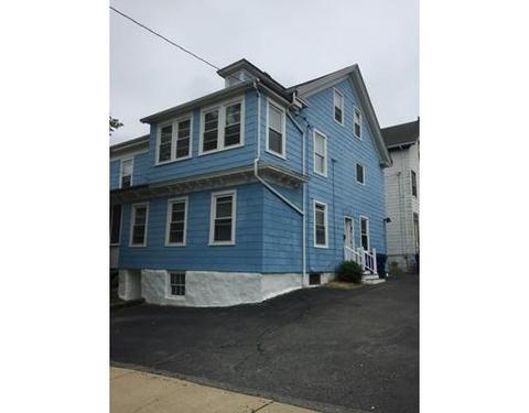 493 William St, Fall River, MA 02721 photo 3
