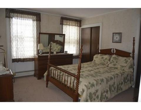493 William St, Fall River, MA 02721 photo 6