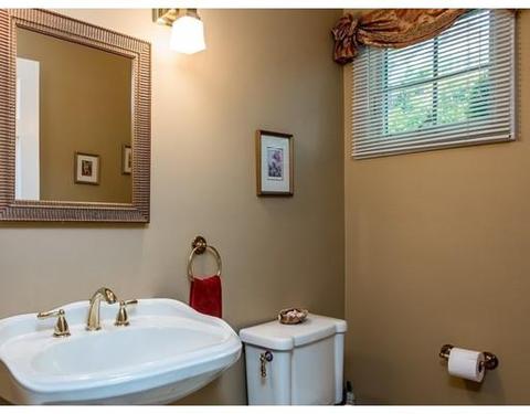 17 Bayview Ave, Beverly, MA 01915 photo 18