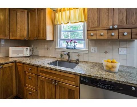 8 Weston Cir, Barnstable, MA 02601 photo 11