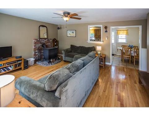 8 Weston Cir, Barnstable, MA 02601 photo 5