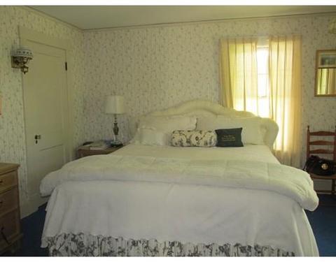 13 Algonquin Rd, Worcester, MA 01609 photo 21