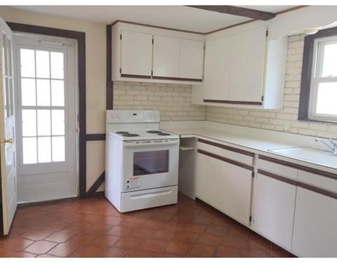28 Buick St, Springfield, MA 01118 photo 5