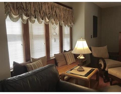 136 Marsden St, Springfield, MA 01109 photo 9